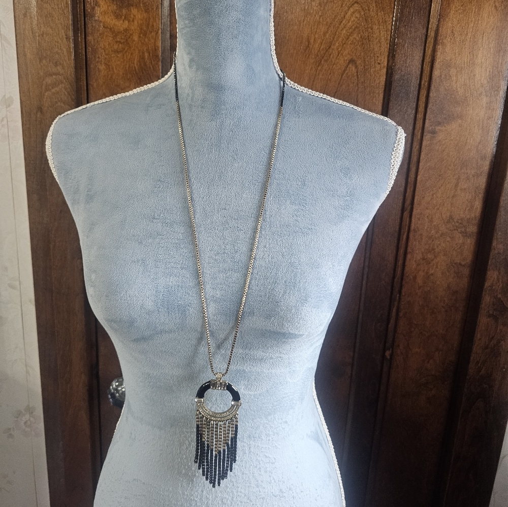 Park Lane Art Deco Style Necklace NWOT (retired)